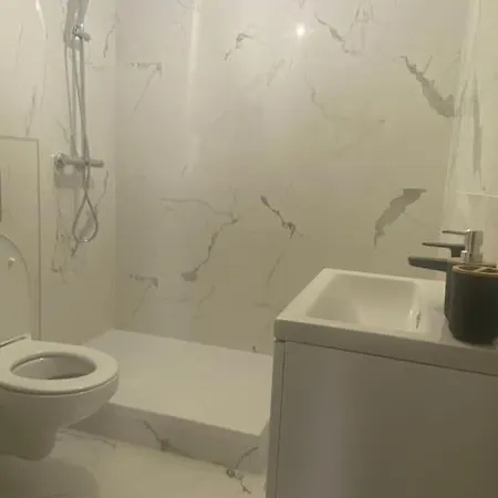 Charmant Appartement Lägenhet Bandol