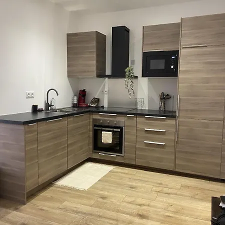 Charmant Appartement Lägenhet