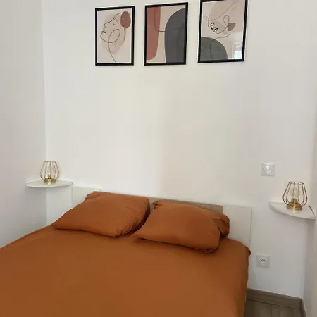 公寓 Charmant Appartement *